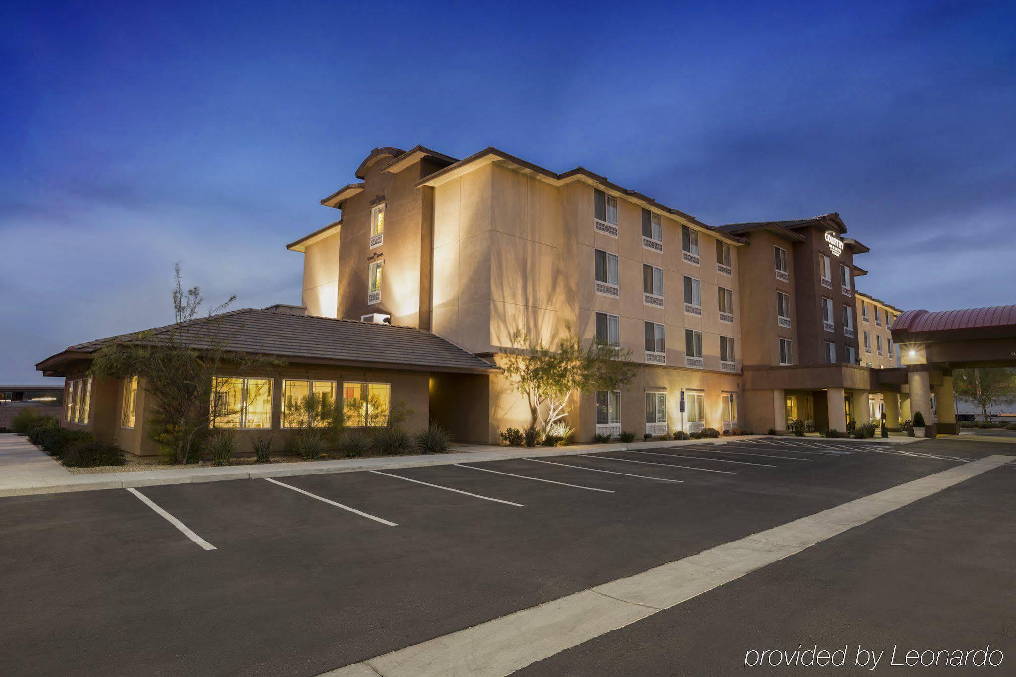 Holiday Inn & Suites - Barstow, An Ihg Hotel Εξωτερικό φωτογραφία